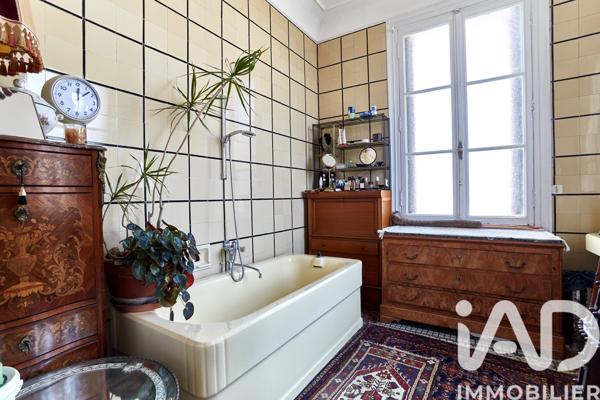 Maison à vendre 14 pièces 338 m² Saint-Aubin-lès-Elbeuf