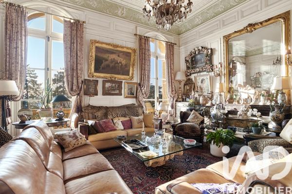 Maison à vendre 14 pièces 338 m² Saint-Aubin-lès-Elbeuf