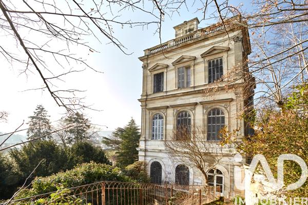 Maison à vendre 14 pièces 338 m² Saint-Aubin-lès-Elbeuf