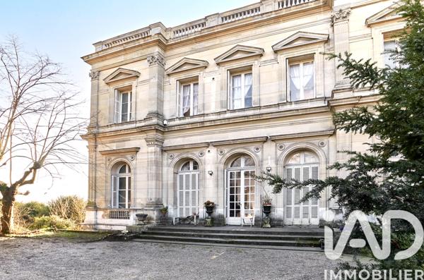 Maison à vendre 14 pièces 338 m² Saint-Aubin-lès-Elbeuf