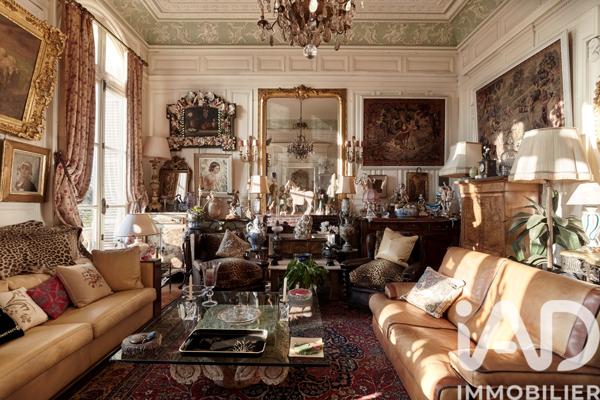 Maison à vendre 14 pièces 338 m² Saint-Aubin-lès-Elbeuf