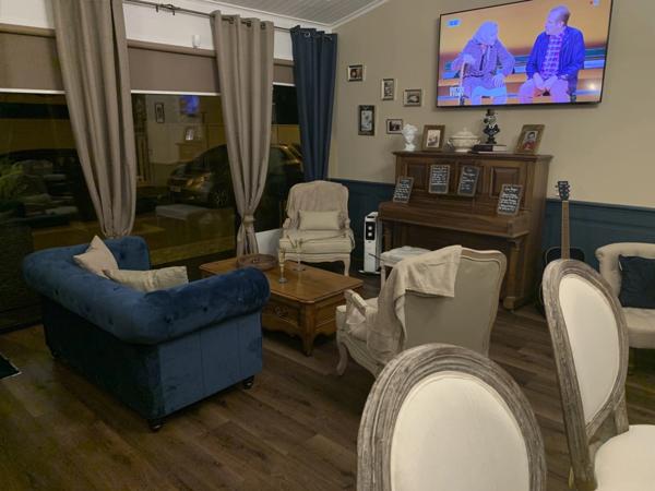 à SAINT JEAN DE MONTS (85), à vendre MURS COMMERCIAUX,loué pour 2 ans, renové en 2023