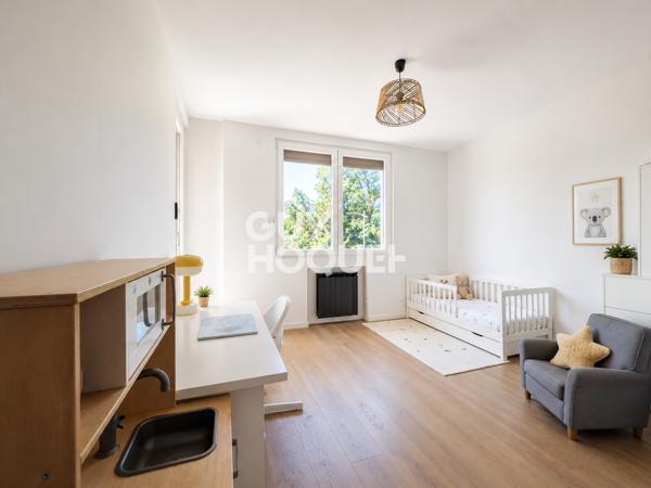 MAISON À VENDRE DE 8 PIÈCES DE 194,00 M²
