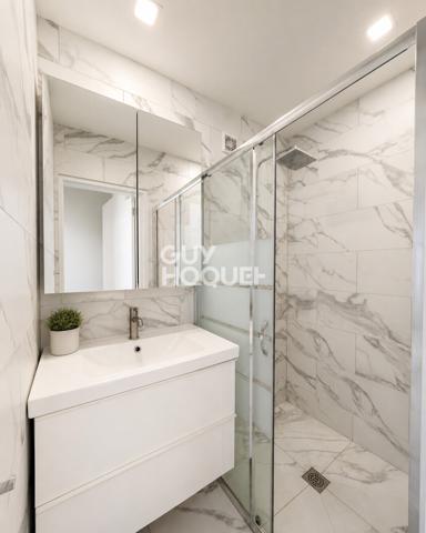 MAISON À VENDRE DE 8 PIÈCES DE 194,00 M²