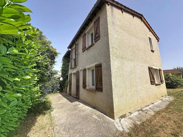 AGREABLE MAISON PROCHE TOUTES COMMODITES