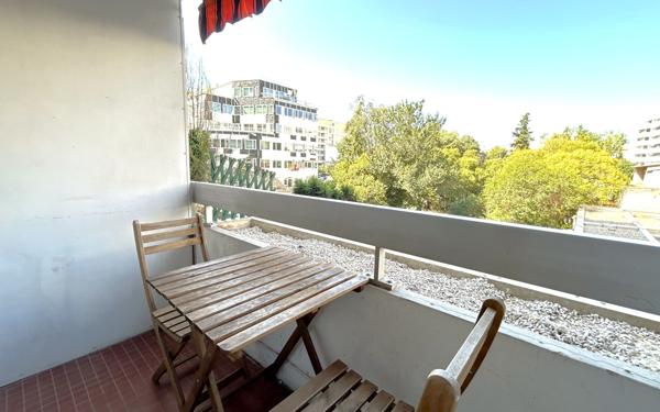 Appartement à vendre    1 pièce • 19,89 m2 Marseille 8