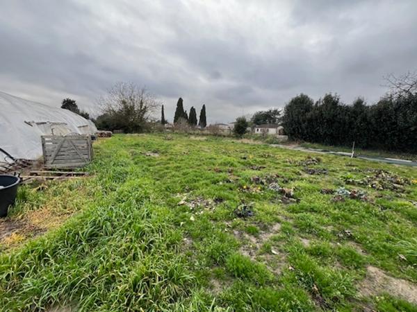 Terrain Aiguillon 1200 m2