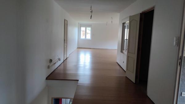 Maison à usage d'habitation de 218m2 et une maison à usage locatif de 36m2