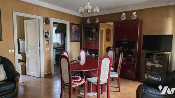 Appartement 5 pièces avec Terrasse 