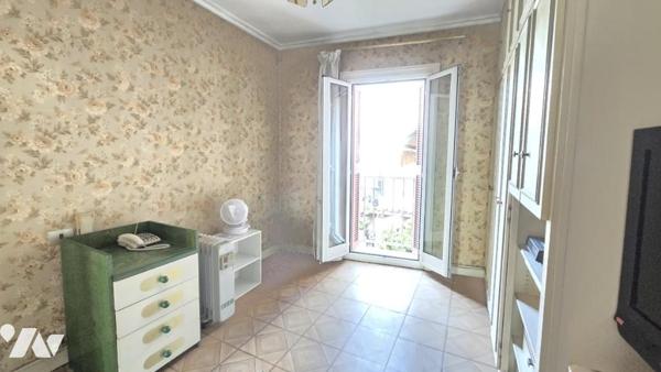 Appartement 5 pièces avec Terrasse 