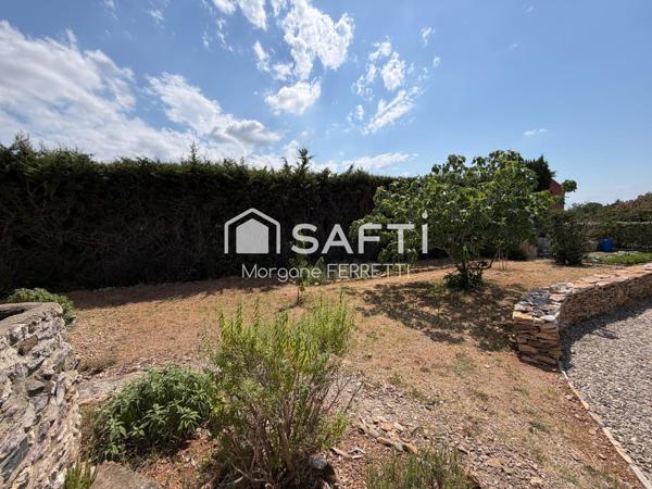 MAISON DE PLAIN-PIED  97 M² AVEC PISCINE ET GARAGE SUR TERRAIN DE 963 M²