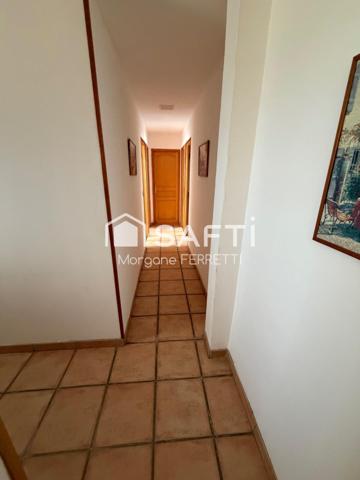 MAISON DE PLAIN-PIED  97 M² AVEC PISCINE ET GARAGE SUR TERRAIN DE 963 M²