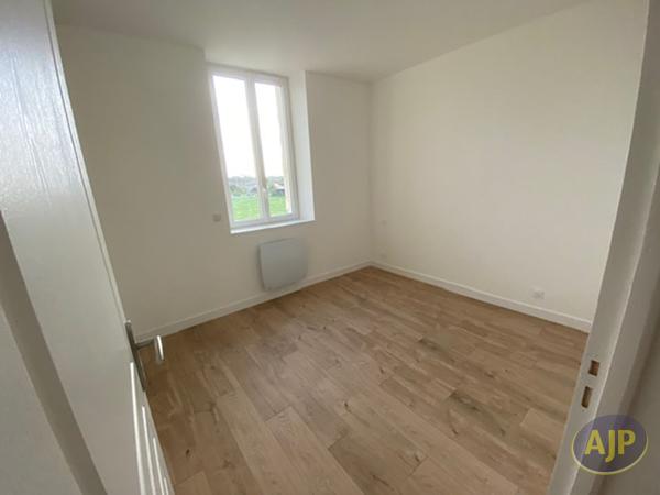 Maison à louer Cissac Medoc : 4 pièces, 62m² avec 3 chambre(s) à 820€ - AJP Pauillac Immobilier