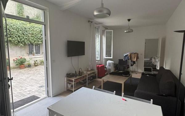 Maison à vendre    2 pièces • 43,03 m2 Saint-Mandé