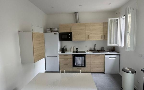 Maison à vendre    2 pièces • 43,03 m2 Saint-Mandé