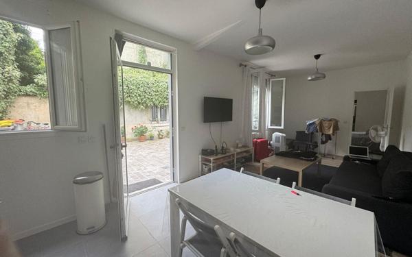 Maison à vendre    2 pièces • 43,03 m2 Saint-Mandé