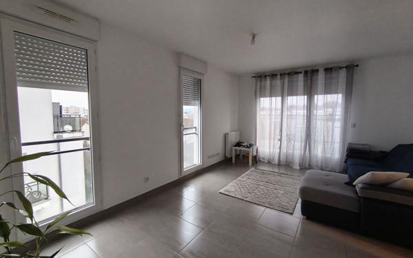 Appartement à louer    3 pièces •  Meaux