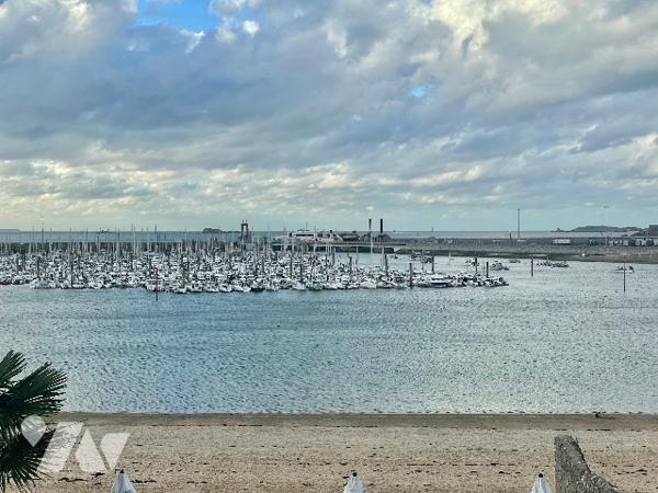 T3 2 CHAMBRES 85M² VUE MER  QUARTIER DES BAS SABLONS