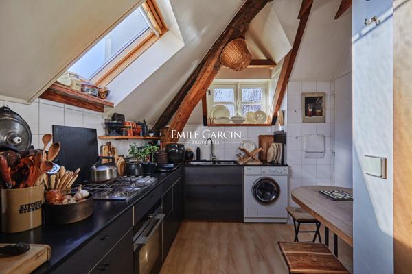 À vendre - Appartement de caractère - Neuilly Sur Seine - dernier étage - Parking