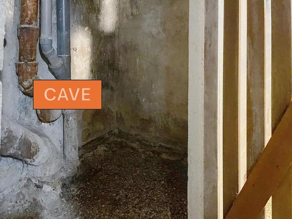 3 Caves 4 m² /9 m3 en volume de stockage à Belleville
