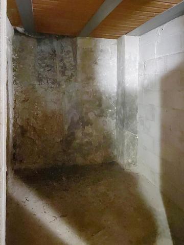 3 Caves 4 m² /9 m3 en volume de stockage à Belleville