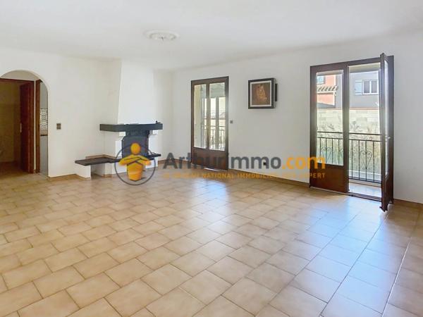 Vente                                                      Maison
                        
                     3 pièces                      76 m2                     à Perpignan
