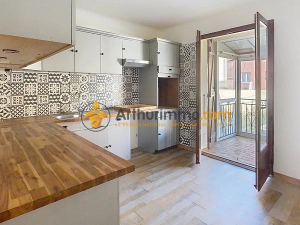 Vente                                                      Maison
                        
                     3 pièces                      76 m2                     à Perpignan