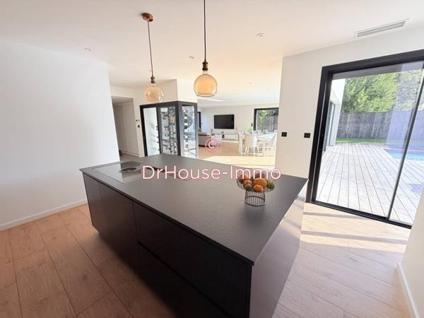 Maison à vendre 6 pièces de 200 m²