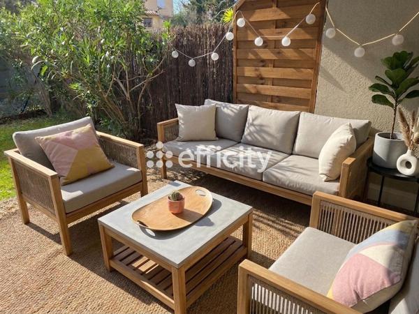 Appartement
         2 pièces
        - 45 m² Exclusivité 300 000 € *