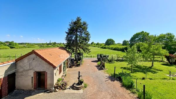Ferme rénovée à vendre 6 pièces à Espinasse-Vozelle (03) – Propriété avec dépendances et hangar – Proche Vichy