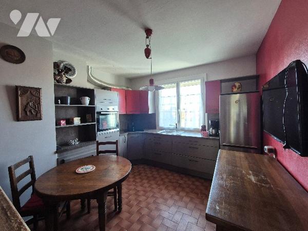 VILLENEUVE TOLOSANE (31270) Maison de T6 de 176m² sur une parcelle de 484m².