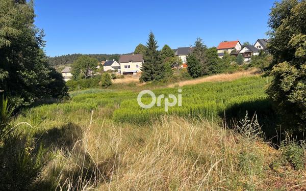 Terrain à vendre    Saint-Chély-d'Apcher