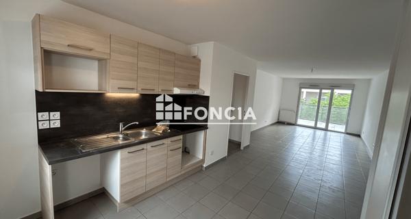 Location Appartement 3 pièces 71.7 m² - Villeurbanne 69100