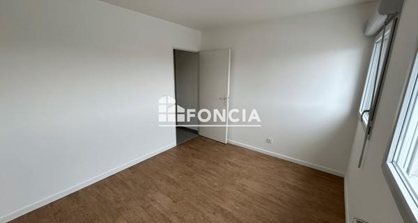 Location Appartement 3 pièces 71.7 m² - Villeurbanne 69100