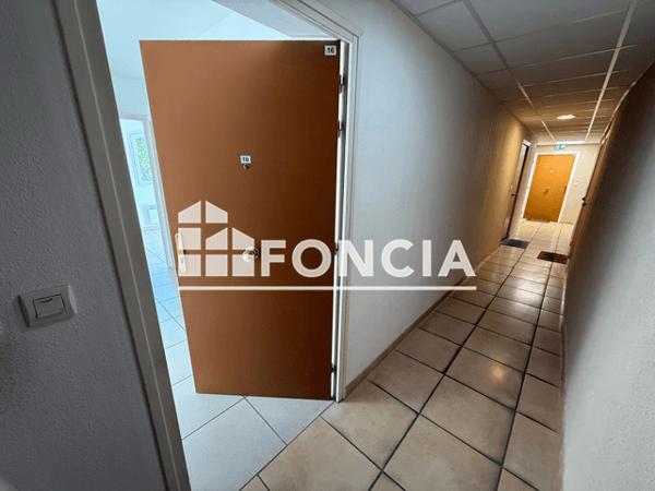 Location Appartement 2 pièces 42.22 m² - 49-51 AVENUE NOSTRADAMUS Saint Martin De Crau 13310