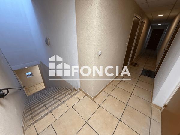 Location Appartement 2 pièces 42.22 m² - 49-51 AVENUE NOSTRADAMUS Saint Martin De Crau 13310