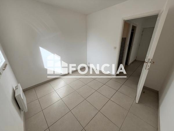 Location Appartement 2 pièces 42.22 m² - 49-51 AVENUE NOSTRADAMUS Saint Martin De Crau 13310