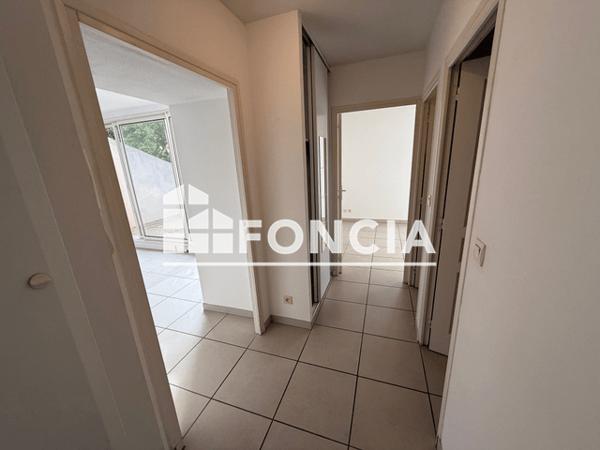 Location Appartement 2 pièces 42.22 m² - 49-51 AVENUE NOSTRADAMUS Saint Martin De Crau 13310