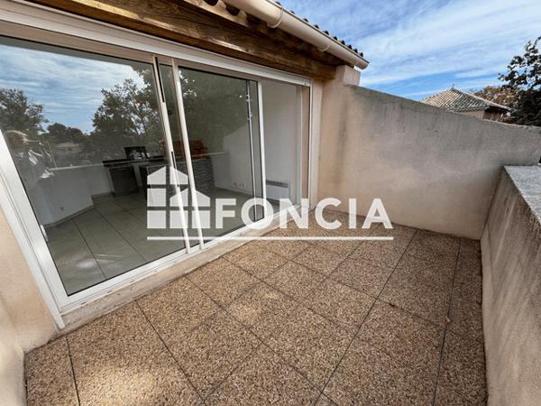 Location Appartement 2 pièces 42.22 m² - 49-51 AVENUE NOSTRADAMUS Saint Martin De Crau 13310