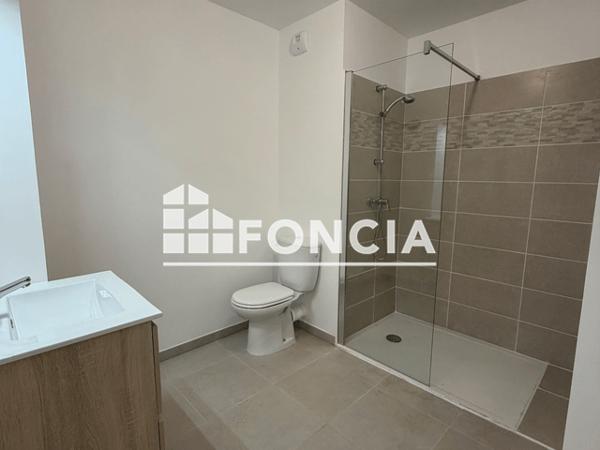 Location Appartement 2 pièces 41.9 m² - Trets 13530