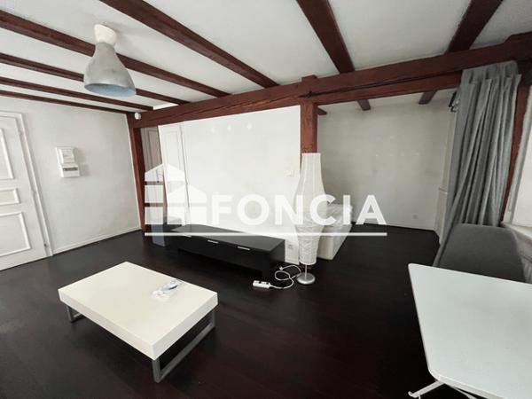Location Studio meublé 34.76 m² - 8 RUE DE L'ARGILE Strasbourg 67000
