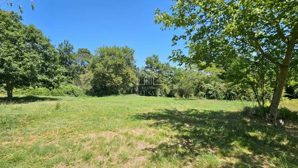 Eauze (32800) MAISON T7 - 134M² EN CAMPAGNE AVEC TERRAIN D'1HA ET DEPENDANCE / PROCHE EAUZE