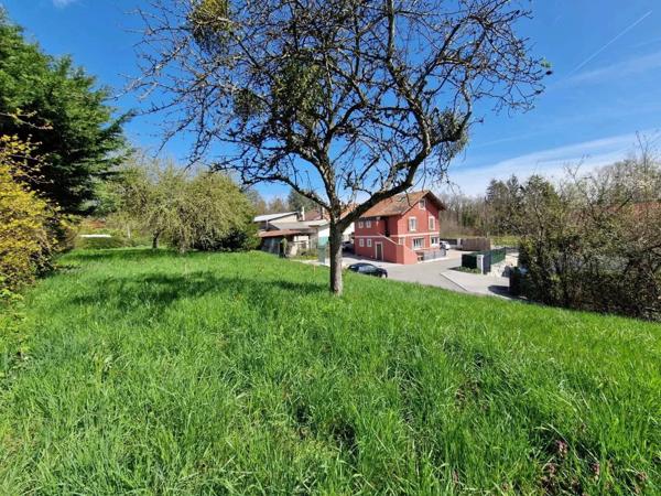 À Excenevex, à deux pas du lac Léman