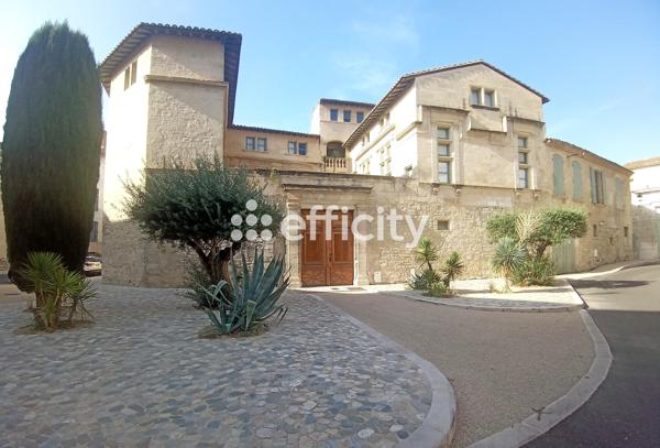 Appartement
         3 pièces
        - 102 m² 189 000 € *