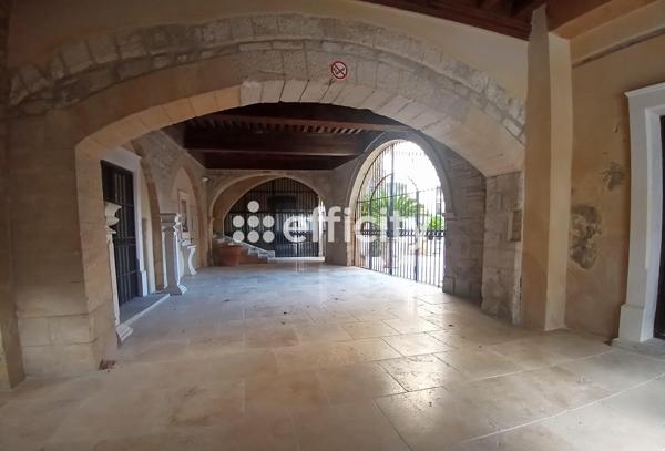 Appartement
         3 pièces
        - 102 m² 189 000 € *