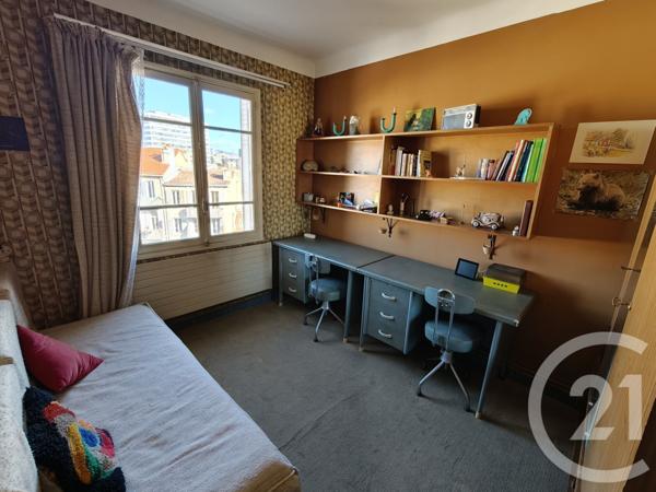 Appartement T3 à vendre  3 pièces - 62,33 m2 MARSEILLE - 13005