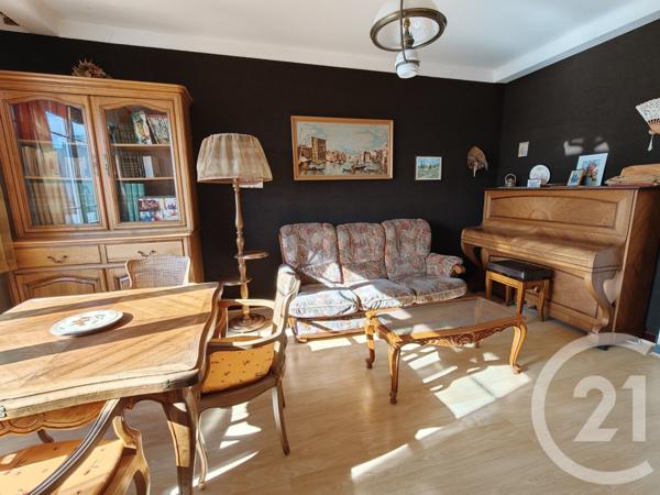 Appartement T3 à vendre  3 pièces - 62,33 m2 MARSEILLE - 13005