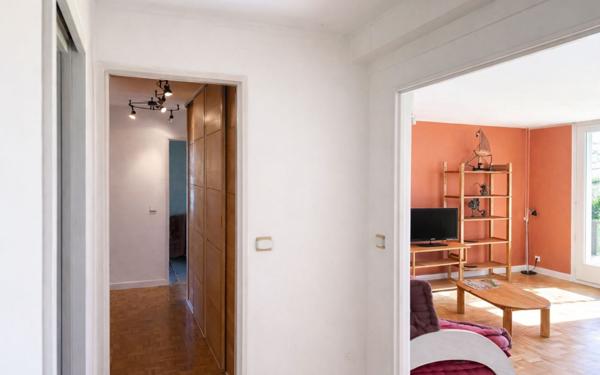 Appartement à vendre    4 pièces • 83 m2 Marly-le-Roi