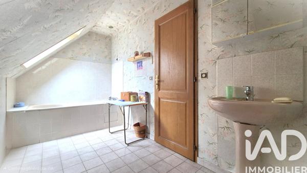 Maison à vendre 5 pièces 141 m² Saint-Aubin-lès-Elbeuf