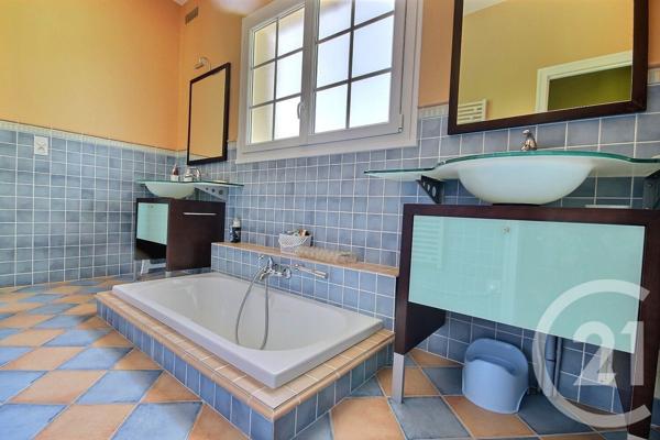 Maison à vendre  5 pièces - 141 m2 MER - 41